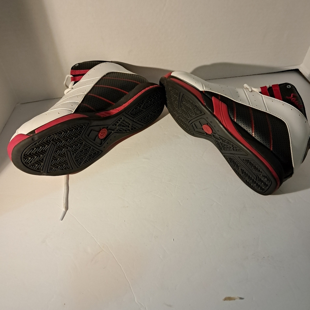 FM1182-UDY P. Miller Heart of Soldiers Soul Collection Mid Top Basketball Shoe. - Picture 5 of 16